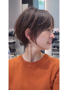 ハルキミナト ジャパン ヨコハマ(HARUKI MINATO japan YOKOHAMA) 大人ショート/縮毛矯正/学割U24/ブルーカラー/くすみベージュ