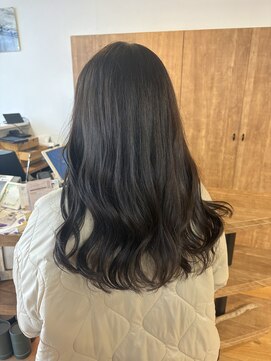 アッシュグレージュ