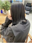 ロングボブ×グレージュ