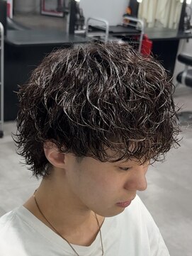 ウノ(U.No.) シャドウパーマ