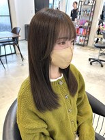 クオン 伊勢崎(QUON.) オリーブベージュ