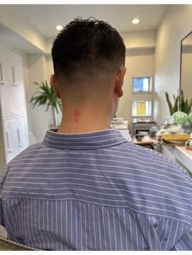 アクシア ヘア(Axia. Hair) フェードカット