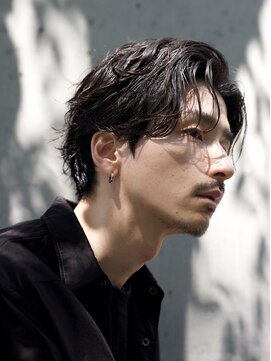 テン 心斎橋(tenn.) 難波ニュアンスパーマセンターパートフェザーパーマ毛流れパーマ