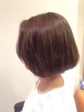 ニコリ(nicoRi) 透明感抜群！アッシュカラーウルツヤボブ