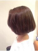 透明感抜群!アッシュカラーウルツヤボブ