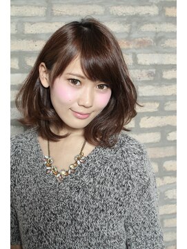 アーツ 新宿(arts) 大人可愛い ふわ揺れロブ 30代40代50代