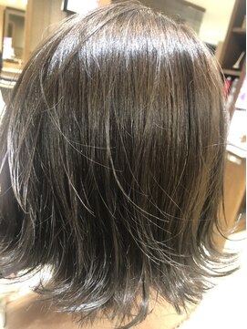 ムジー(Musee) 外ハネスタイル