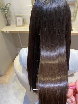 アンド ラ ブランシュ(&.La Blanche) 髪質改善/大人かわいいヘア/フェザーバング/髪質改善大宮