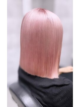 リベルテ 新宿(Liberte) ホワイトピンク/ハイトーンカラー/Wカラー/ピンクベージュ