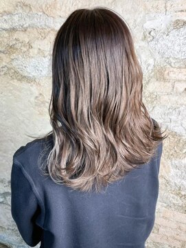 フロール 上大岡(Flor) 【Flor上大岡】*バレイヤージュ+アッシュグレージュ*