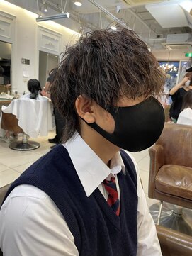 テトラ バイ ネオリーブ 横浜西口店(tetra by neolive) 横浜★ツイストスパイラルウルフカット