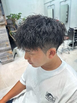 ネオン(NEON) ツイストパーマ