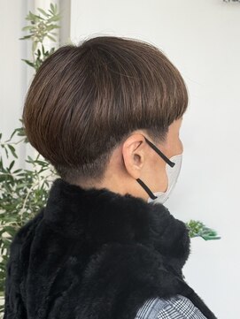 レヴェヘアプラス(rever hair) 刈り上げハンサムショート