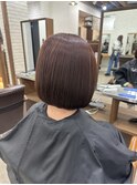 ブリーチなし／チェリーブラウン／ボブ