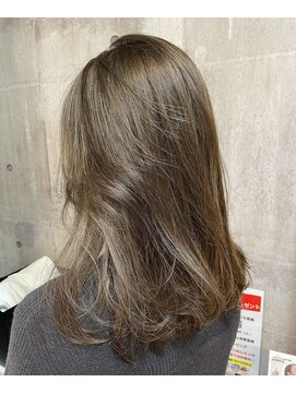 アリアツイン バイ エクラート 池袋西口店(ARiA TWiN by ECLART) イルミナカラー[髪質改善][縮毛矯正]