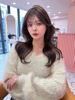 ボタン シブヤ(VOTAN SHIBUYA)&nbsp;韓国ヘア/顔まわりカット/くびれヘア/前髪あり/大人上品