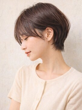 ビューティースペースラルジュヘアー(Beauty Space Large hair) ショートマッシュショートレイヤー透けカラースッキリボブ清楚