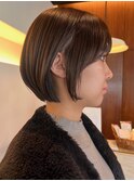 20代30代ショートボブ前髪ありボブミニボブ顔周りレイヤーカット