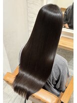 アピッシュココ(apish coco)&nbsp;朝ラク艶髪｜地毛風縮毛矯正ロング