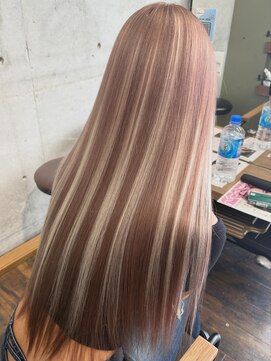ガルボ ヘアー(garbo hair) 艶髪　ハイトーン　プルエクステ