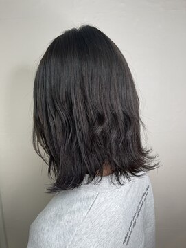 フィガロヘアクプレ(FIGAROHAIR Couplet) 切りっぱなしボブ×グレージュ