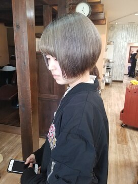 モアムー(Moremuu) レディース　カラー