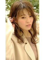 スリー スタンド(THREE STAND) 透明感　大人可愛いヌーディーカラー