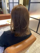 マーリャヘアー(mallia hair) くびれ外ハネミディアム