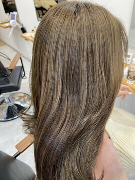 キャプチャー 海老名(capture) 『Capture RINA』柔らかベージュ！