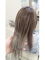 ヘアーアンドメイク ドレス(DRESS)&nbsp;白髪ぼかしハイライト＆リンゴ幹細胞