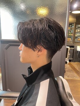 ステイゴールド 新百合ヶ丘(STAY GOLD) 前下がりセンターパート