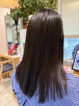 エムプラス センター北(M.plus) ナチュラルなストレートパーマ