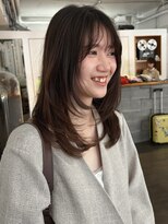 マカロニコースト(macaroni coast)&nbsp;前髪ありハッシュカット　ニュアンスレイヤー