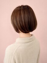 ウォーターリリー(Water Lily)&nbsp;丸みと艶が美しい大人ショートボブ
