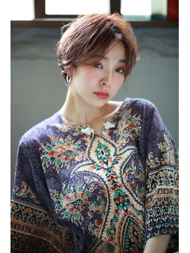 クロム バイ リエット(Chlom by Lietto) Chlom新宿☆大人かわいい小顔ひし形ショートTEL 0364574337