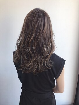 ヘアー リンクス アーチ(Hair Links ARCHE) 大人ハイライト♪
