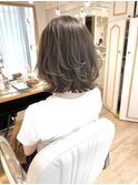 くびれヘア　レイヤーボブ　アッシュ　縮毛矯正