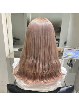 ラミ(L'ami) ハイトーンピンクベージュ/派手髪艶感ブリーチカラー