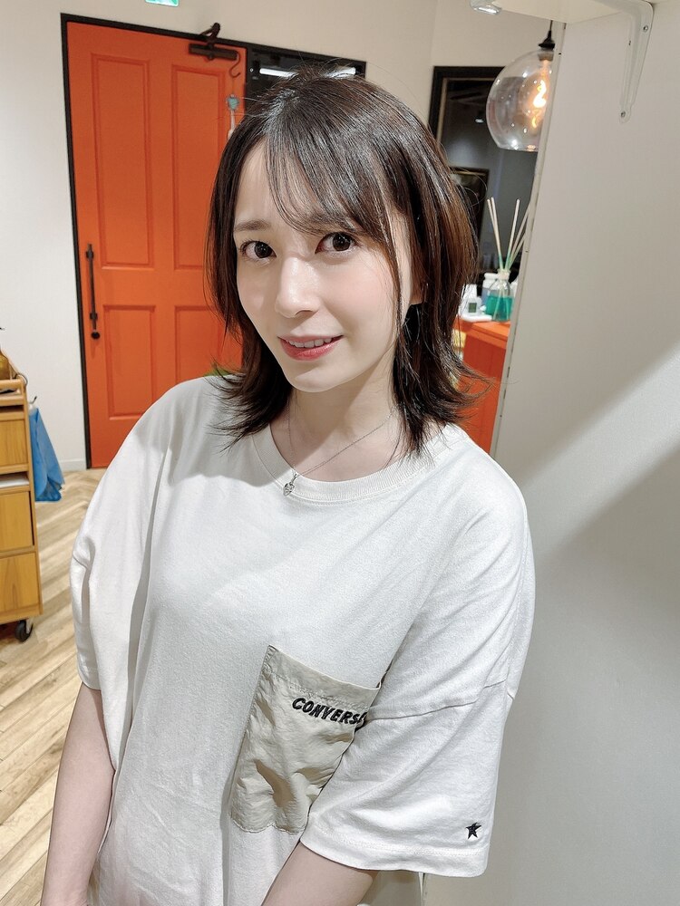 AKB48 佐々木優佳里様 ミディアムウルフレイヤー小顔くびれ  