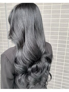 ヨペ(yeope) 【ワンホンヘア】シルバーブラックヘアスタイル