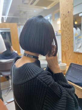 アンドチル 渋谷(AND CHILL) マチルダボブ/ミニボブ/ダークグレー/モードカジュアル　渋谷