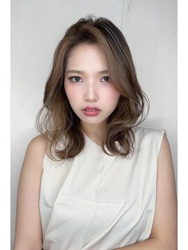 リベルトヘアー バイ ニューヨークニューヨーク(Liberte' Hair by NYNY) クールセミロング