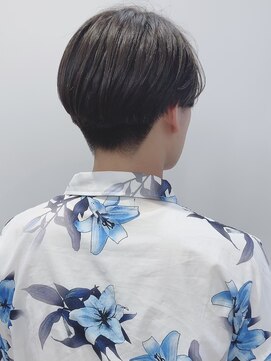 モリオフロムロンドン 松戸店(Morio from London) 【松戸 岩口】黒髪ワンカール刈り上げハンサムショート