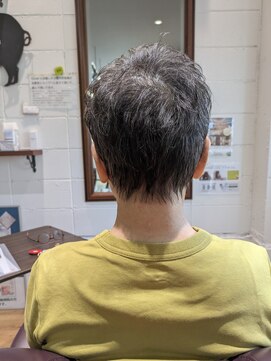 チアー ヘアリラクゼーション(cheer HAIRRELAXATION) 耳出しショート