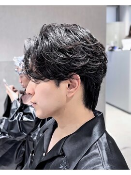 テクト バイアッシュ 吉祥寺店(Tect by Ash) フェザーパーマセンターパート毛流れパーマニュアンスパーマ