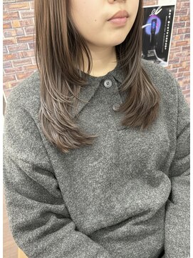 ヘアルーム ウキ レイヤーカット