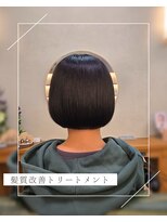 リタ(lita) 大人美フォルムボブ×髪質改善トリートメント|艶髪ショートボブ