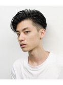 シャドウパーマコンマヘアナチュラルセンターパートツーブロック
