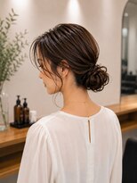 アイノワ(ainowa)&nbsp;大人の低めシニヨンアレンジ
