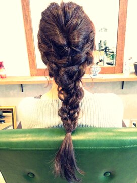 ファム ヘアーデザイン(fam hair design) アレンジNo3